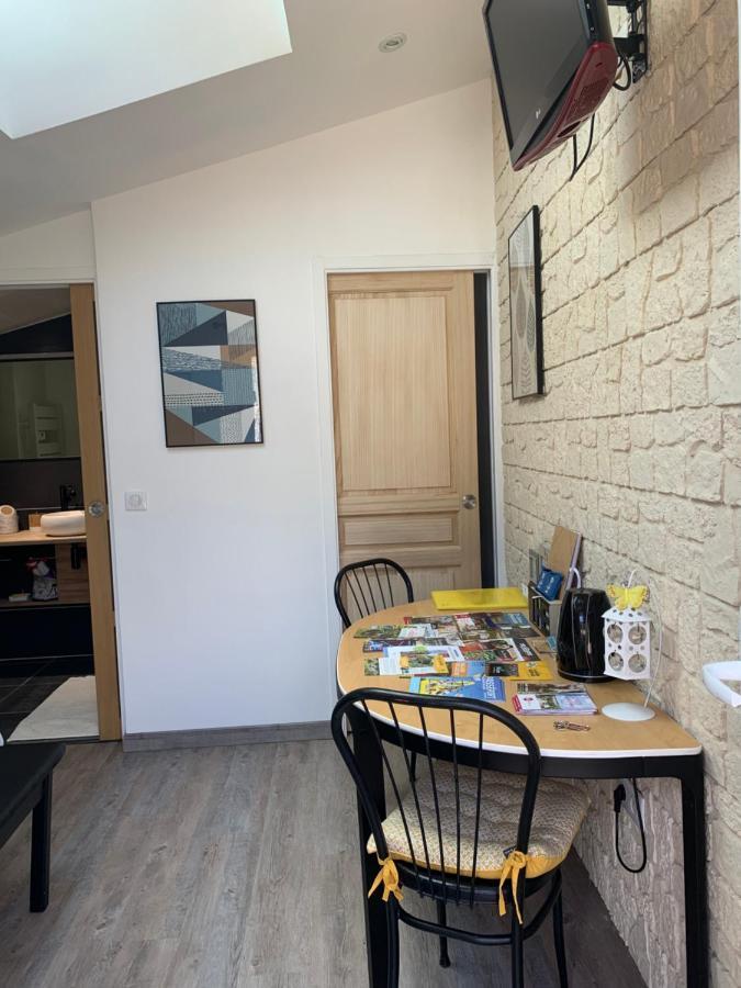 La Basse Monniere Bed & Breakfast Sevremont ภายนอก รูปภาพ