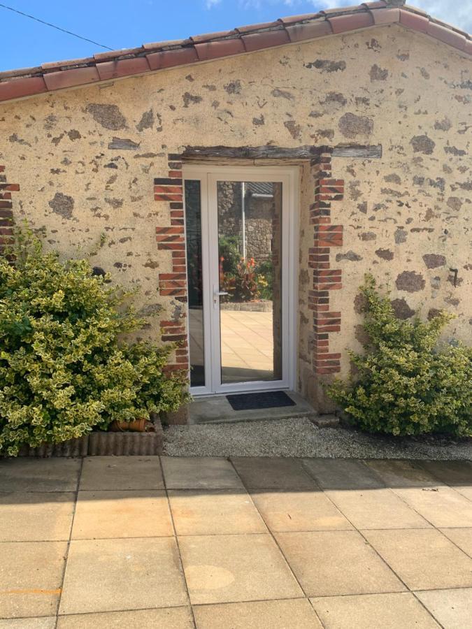 La Basse Monniere Bed & Breakfast Sevremont ภายนอก รูปภาพ
